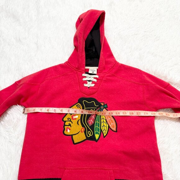 CCM Pro Oka Athletic Equipment Chicago Blackhawks Sweater in Red Size Medium - Picture 4 of 9